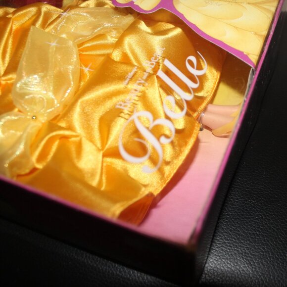 3/$188❤️vintage2001 Beauty and the Beast BELLE Disney Princess Yellow Dress Doll - Picture 5 of 11